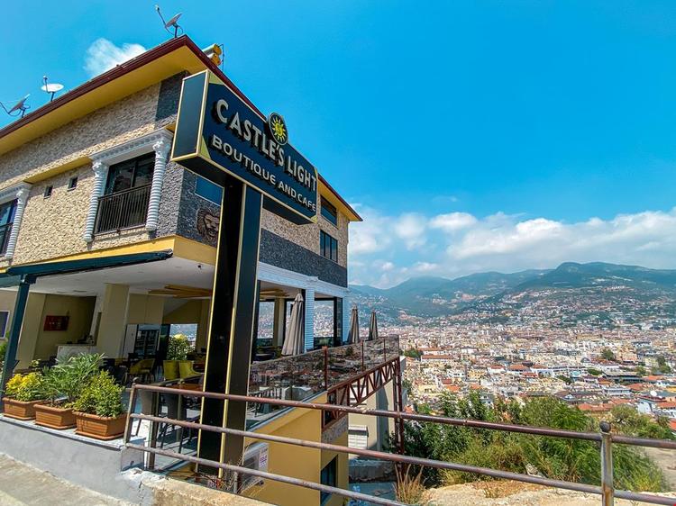 Castle Light Boutique Otel