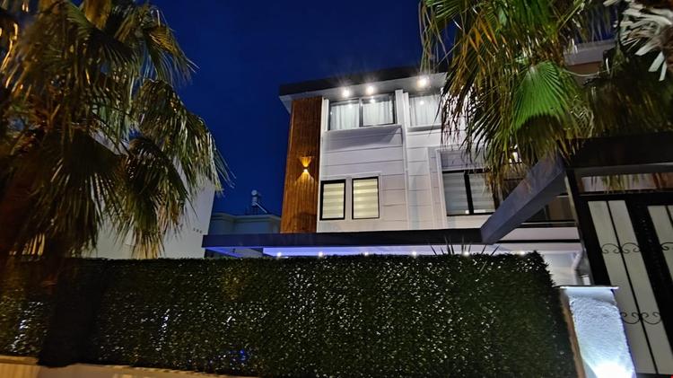 Casa Rosa Luxury Villa