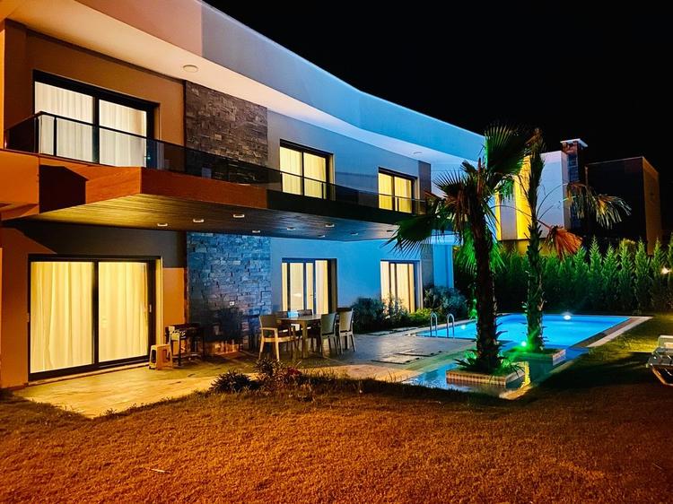 Luxury Villa Pelican 16 Özel Havuzlu