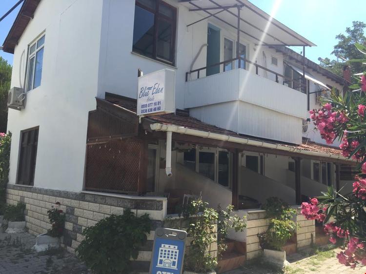 Blue Eden Hotel