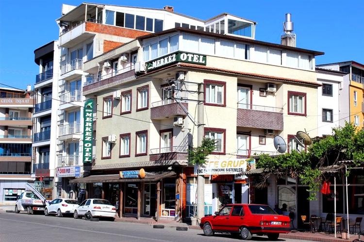 Burhaniye Merkez Otel