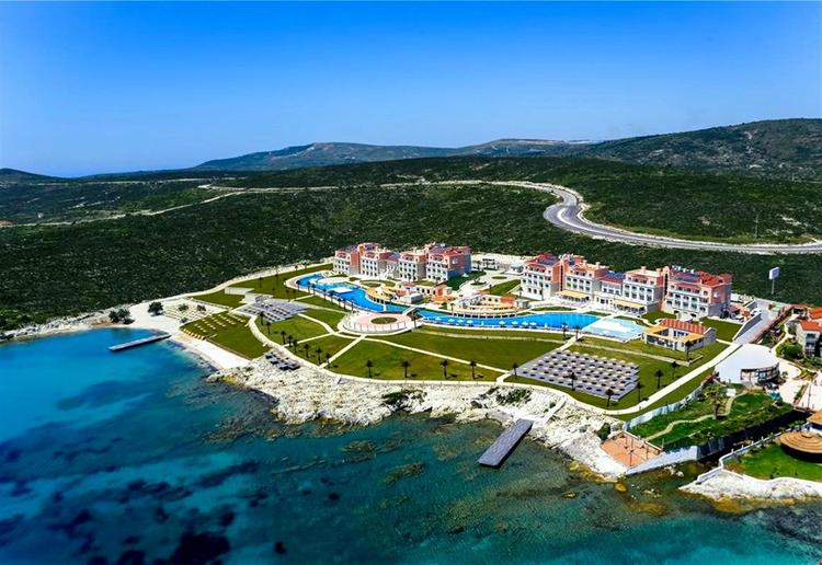 Doubletree by Hilton Çesme Alaçati Beach Resort