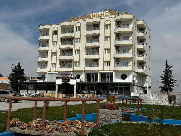 Nus Grand Hotel