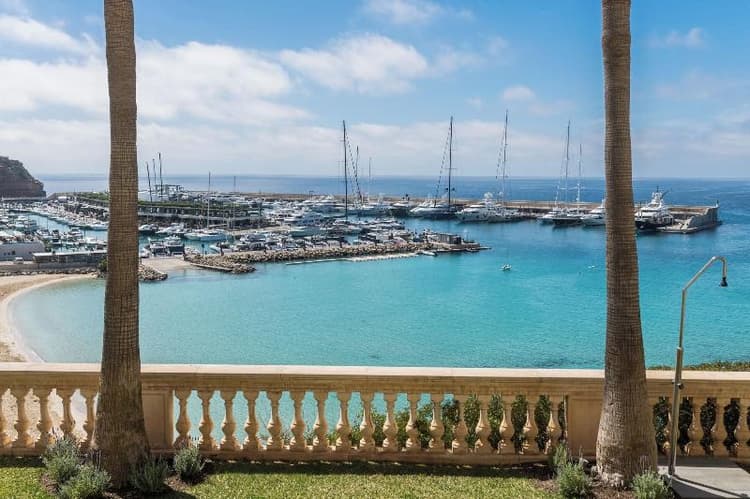 Pure Salt Port Adriano