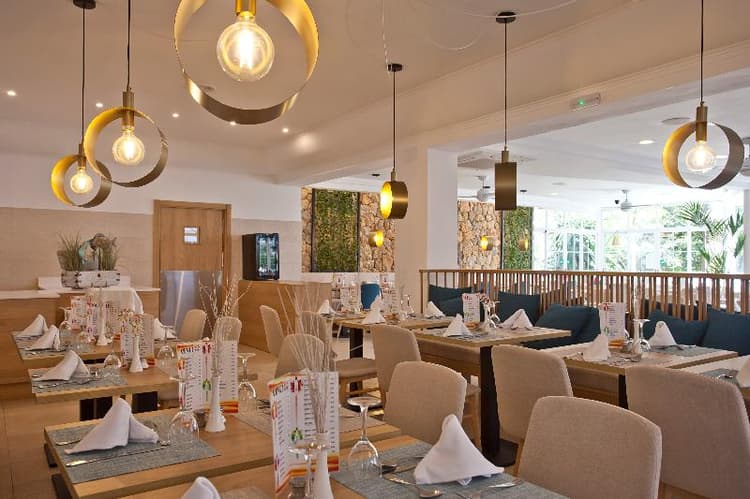 Bahia de Alcudia Hotel & Spa