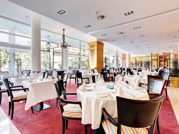 Grupotel Playa de Palma Suites & Spa