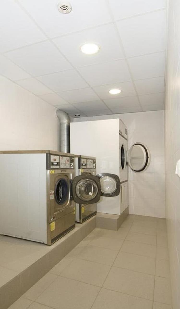 Apartaments Turistics Roc del Castell