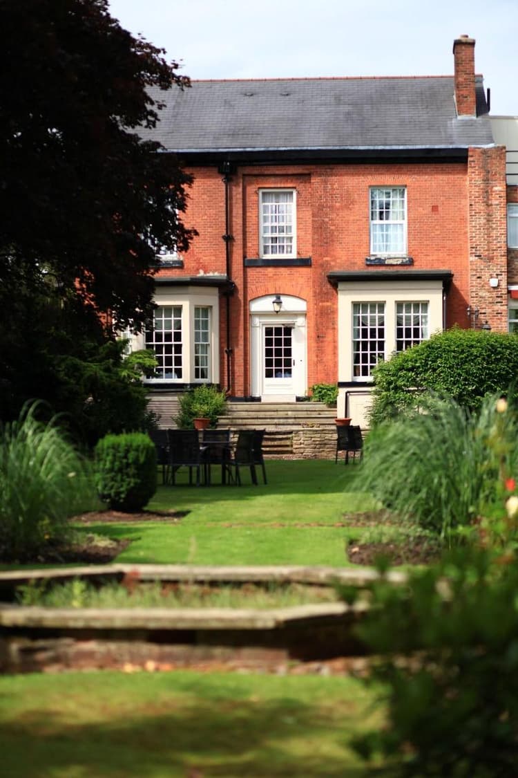 Best Western Plus Pinewood Manchester Airport-Wilm