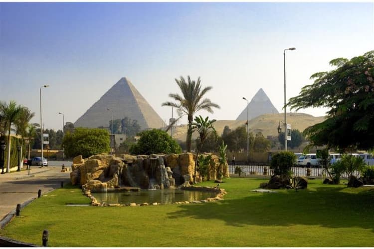 Le Meridien Pyramids