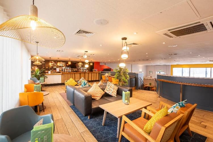 Holiday Inn Cardiff City