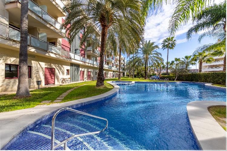 Daniya Denia Spa and Business