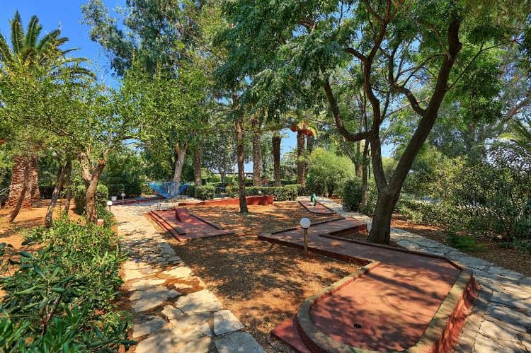 Apollonia Resort & Spa