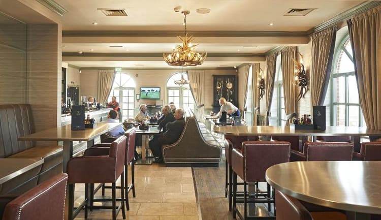 De Vere Motram Hall