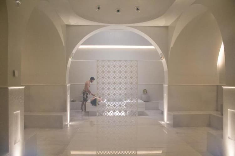 Makedonia Palace