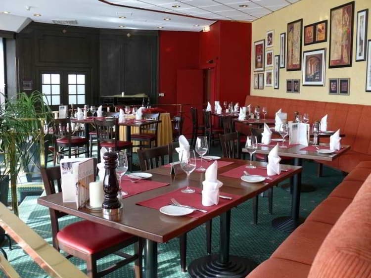 Spark by Hilton Wuppertal City Centre