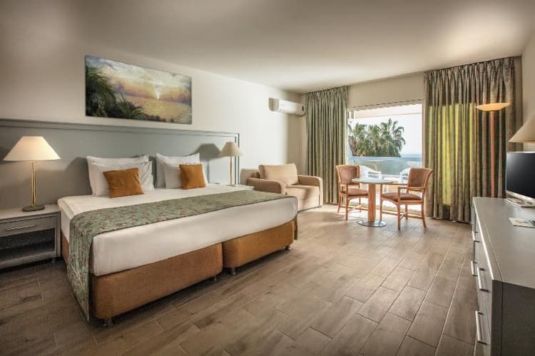 Grand Blue Sky International Hotel