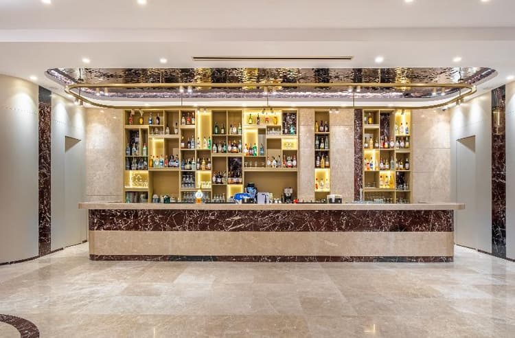 Ozkaymak Kemer Marina Hotel