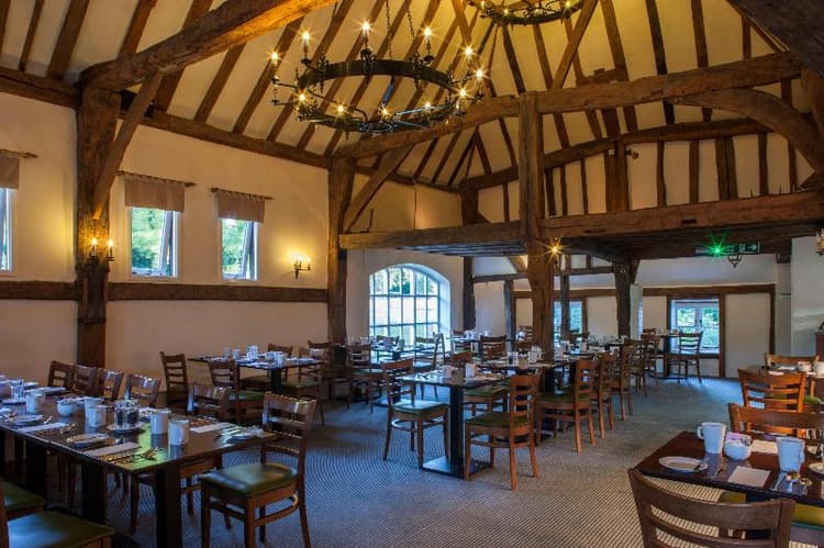 Holiday Inn Ashford Central