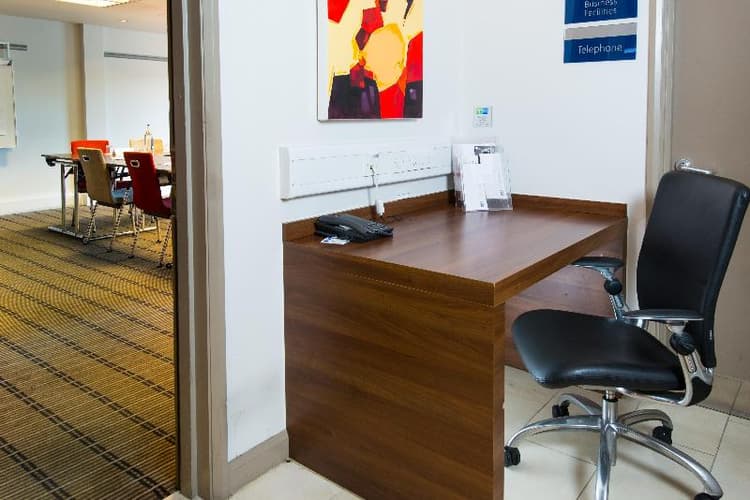 Holiday Inn Express Birmingham Oldbury M5/Jct.2