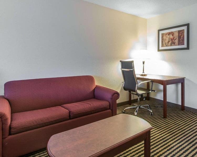 Comfort Inn Birmingham - Irondale