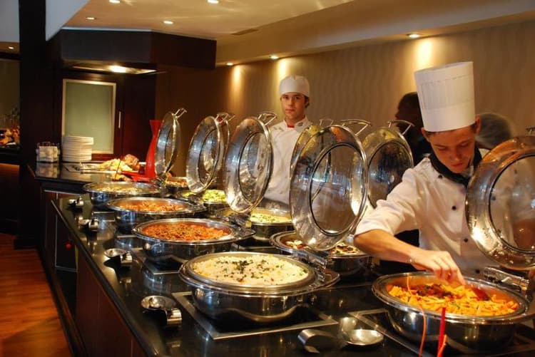 Garden Court OR Tambo