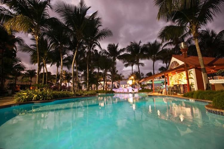 Courtyard Isla Verde Beach Resort