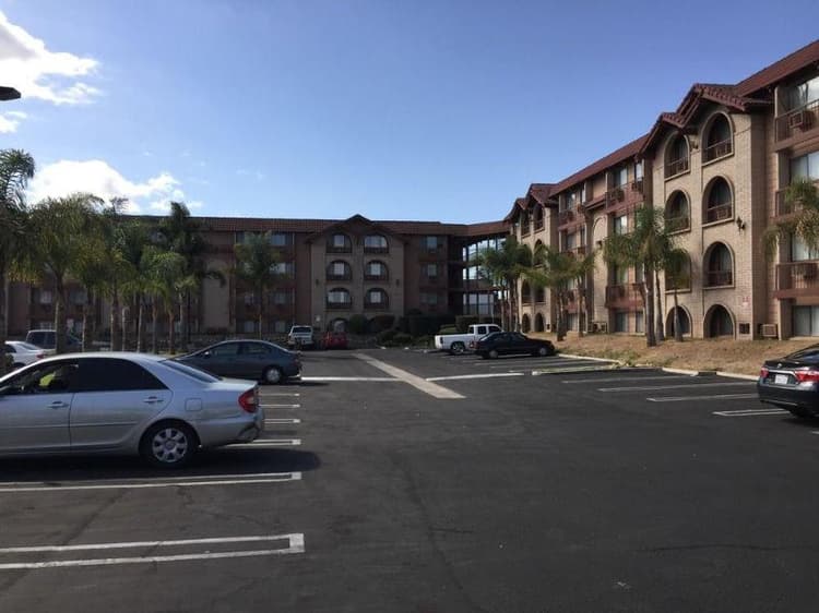 Lompoc Valley Inn & Suites