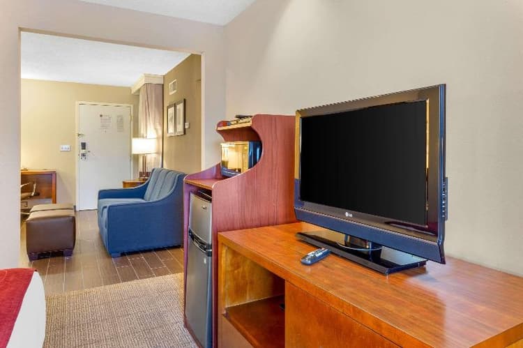 Comfort Suites (Oakbrook Terrace)