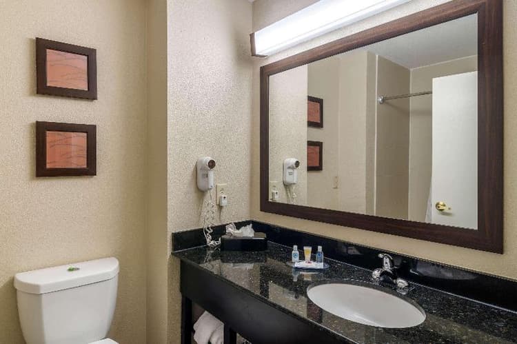 Comfort Inn & Suites Smyrna