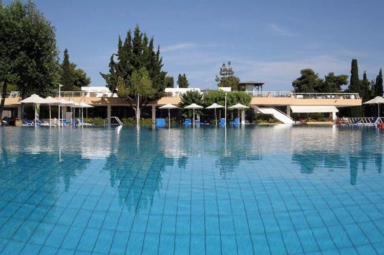 AKS Porto Heli