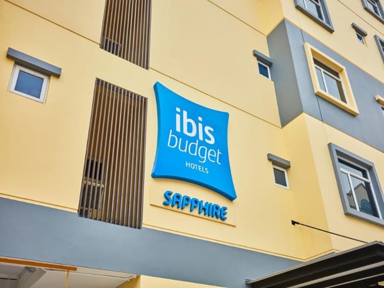 Ibis Budget Singapore Sapphire