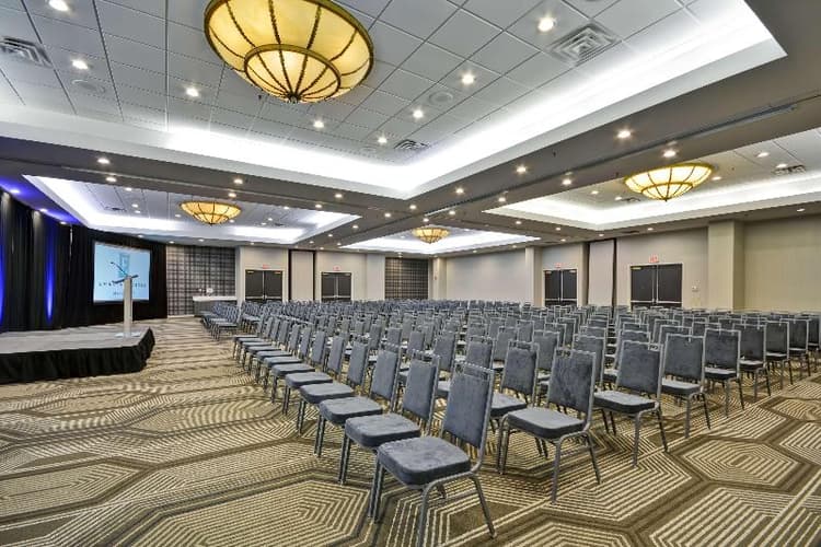 Embassy Suites by Hilton Charlotte