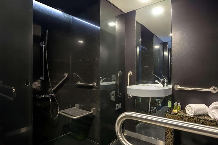 Doubletree by Hilton Lisbon - Fontana Park