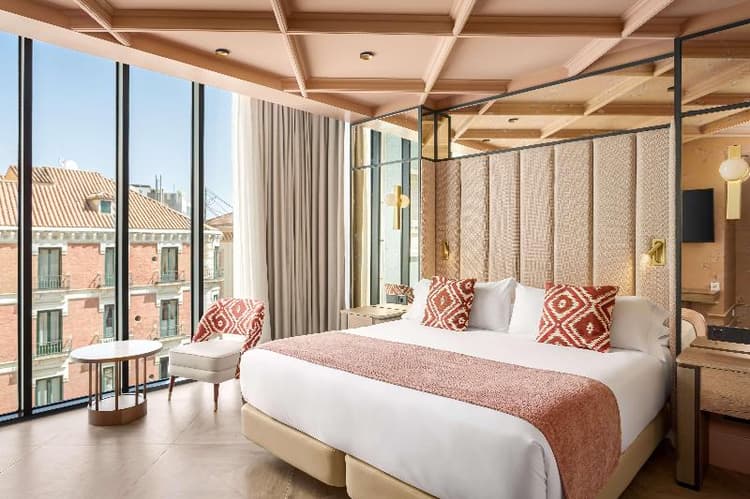 Room Mate Leo, Granada