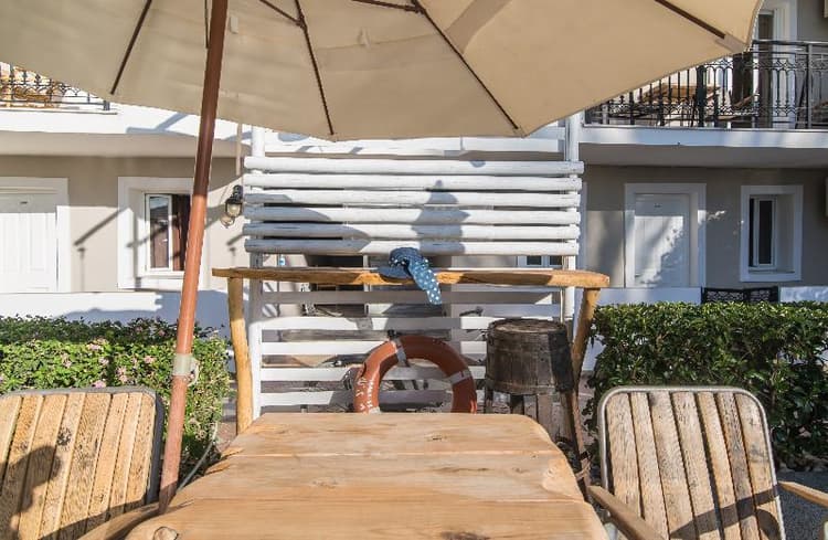 Iniochos Hotel ( EX APOLLO )