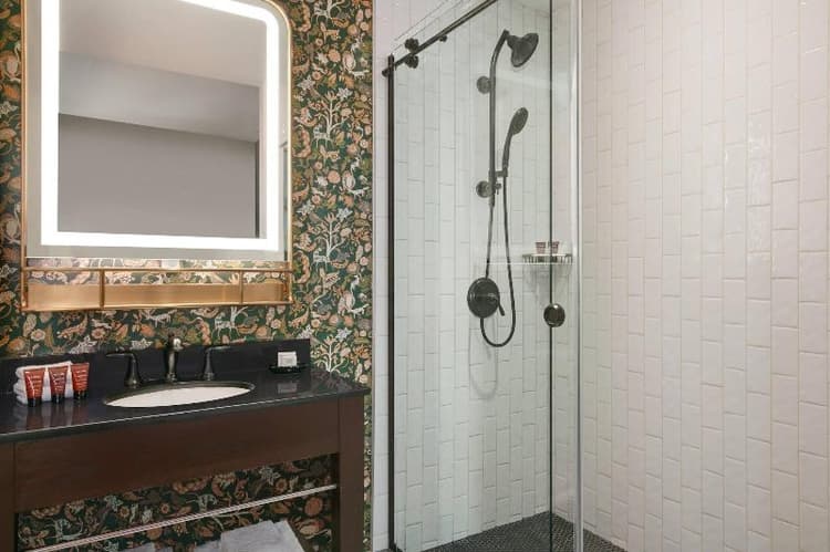 Glenn Hotel, Autograph Collection