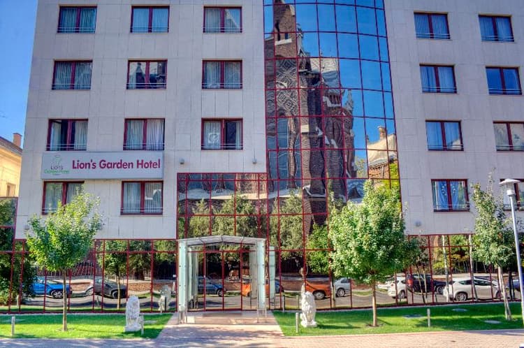 Hotel Lion's Garden