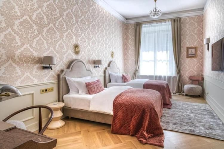 Hotel Unicus Palace Old Town - Destigo Hotels