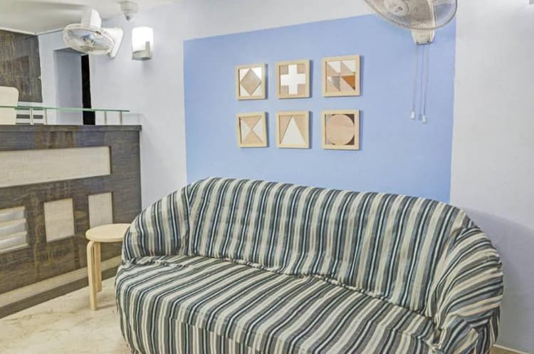 Goroomgo Amit Guest House Tagore Park