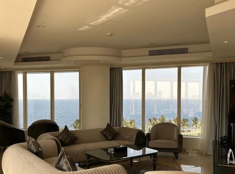 Seafront Luxury Suites Jeddah Corniche