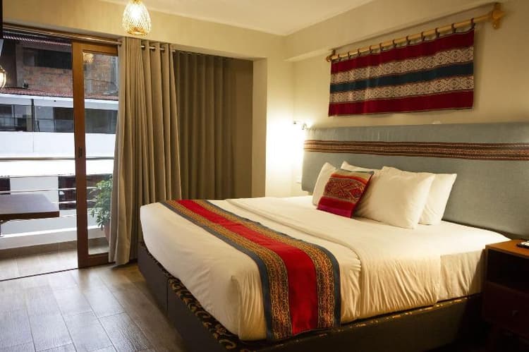 ROCKRIVERS MACHUPICCHU