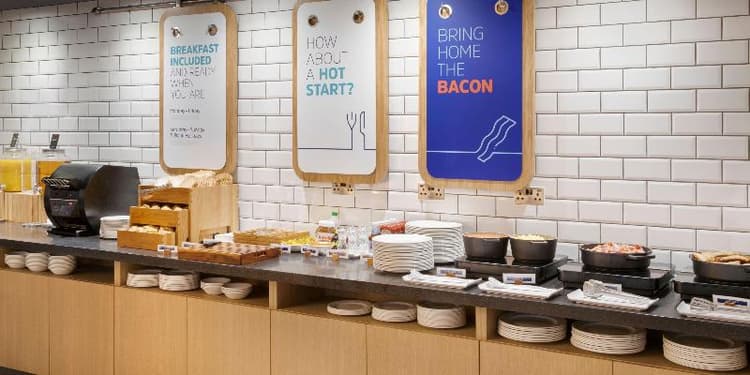 Holiday Inn Express Liverpool Central