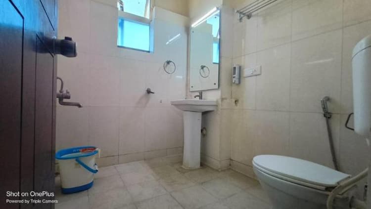 Classic Comforts Hotel