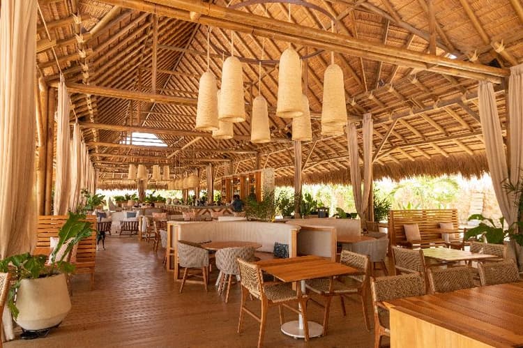 Makani Luxury Wanderlust