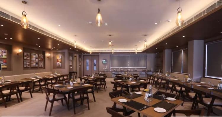 Surestay By Best Western Lucknow