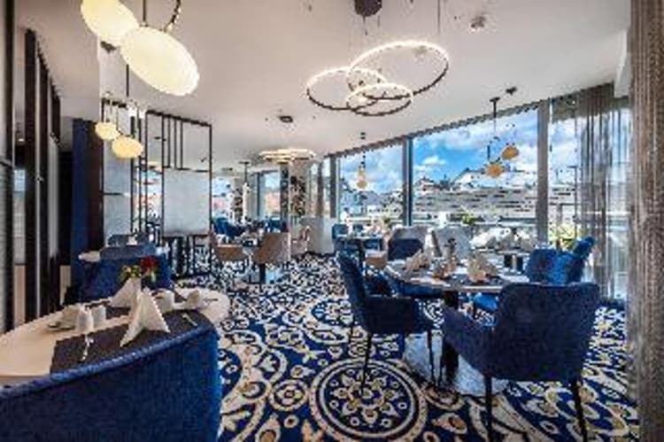 Best Western Premier Royal Blue