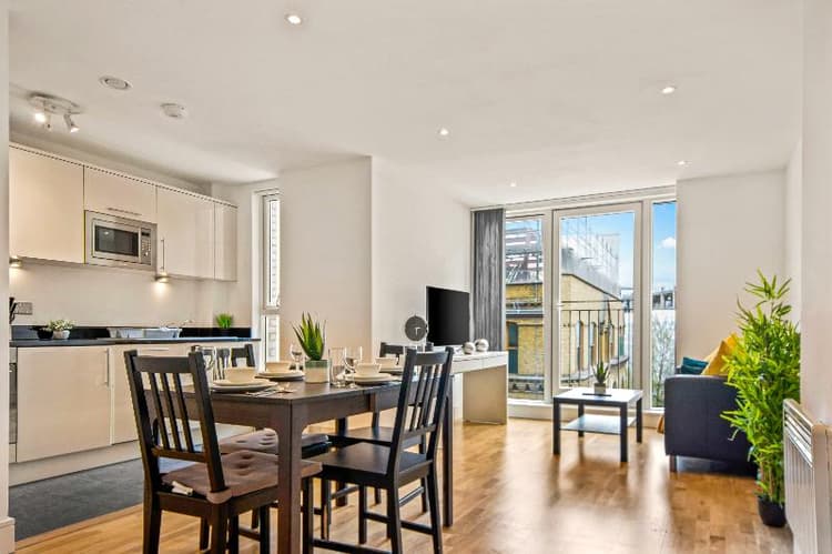 Great Suffolk Street Apartment Waterloo