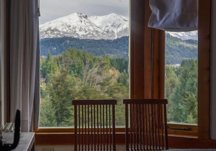 El Bosque by DOT Tradition