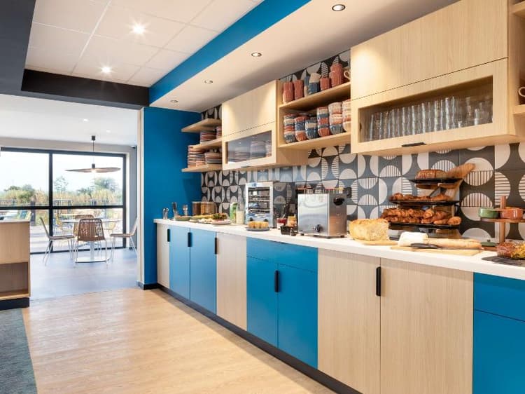 Ibis Styles Miramas - Provence