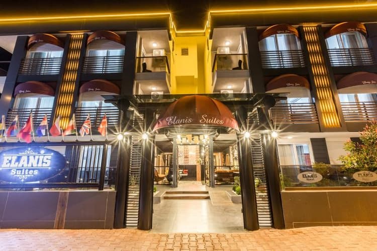 Elanis Suites Hotel